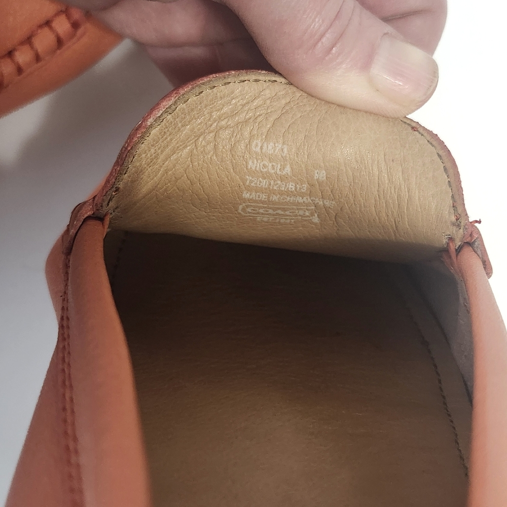 COACH Loafers Nicola Size 8 run big - Picture 10 of 15